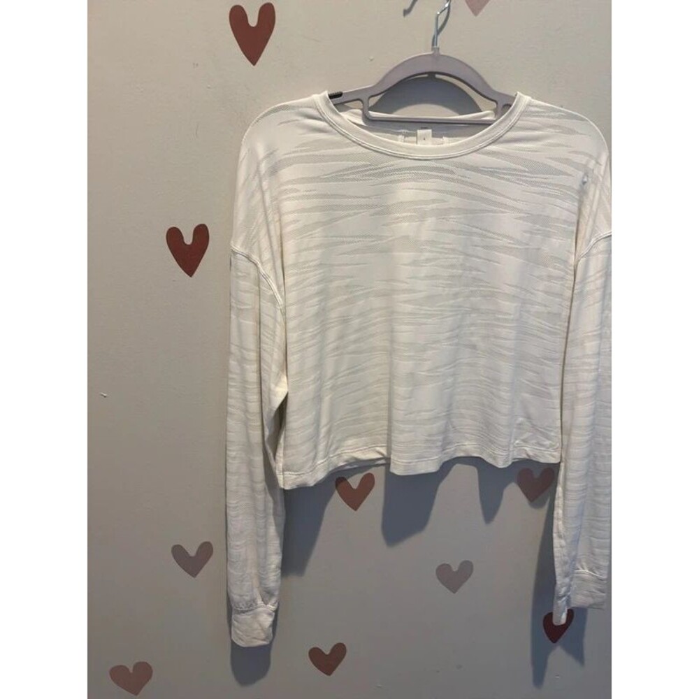 Lululemon White Long Sleeve 4